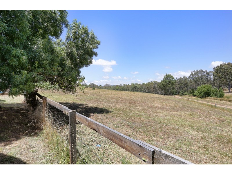 65 Anglesey Street, Seymour VIC 3660