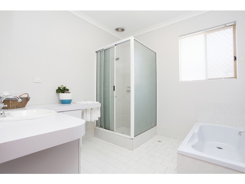 64 Leake Street, Belmont WA 6104