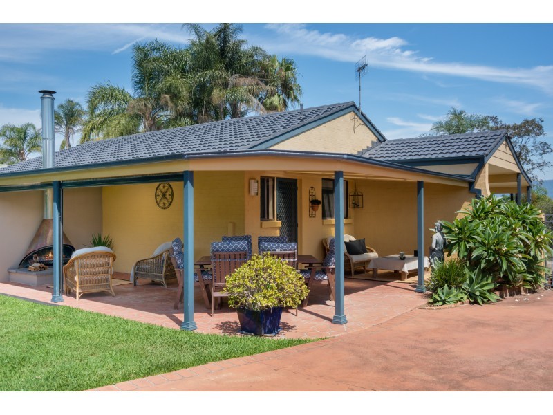 9 Cotton Palm Dr, North Nowra NSW 2541