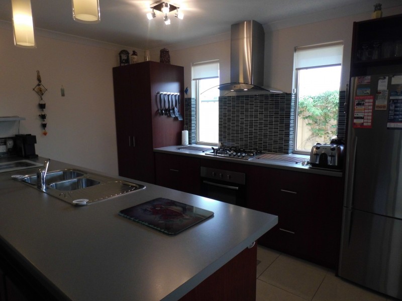 7 Finke Bend, Yanchep WA 6035