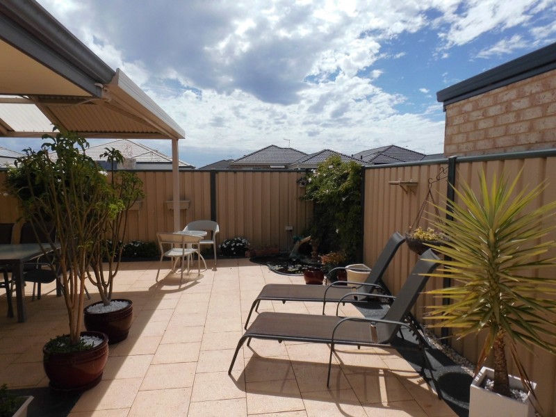 7 Finke Bend, Yanchep WA 6035