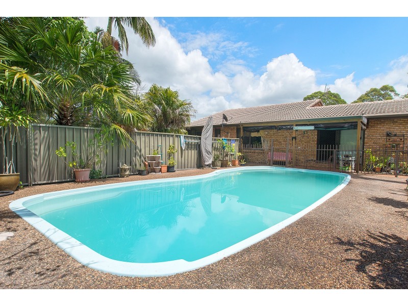 24 Haigh Close, Berkeley Vale NSW 2261
