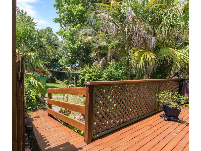 24 Haigh Close, Berkeley Vale NSW 2261