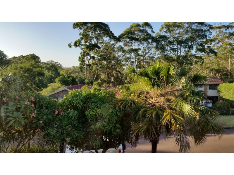 24 Haigh Close, Berkeley Vale NSW 2261