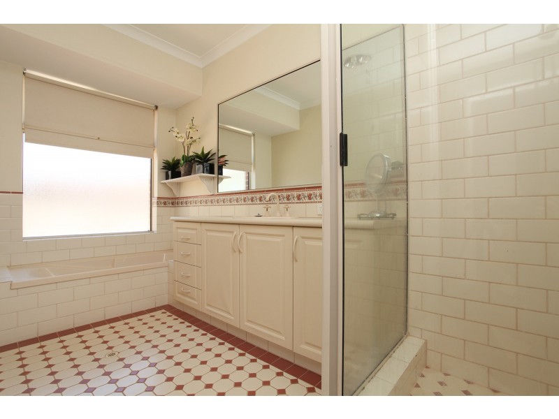 1 Ritz Way, Currambine WA 6028