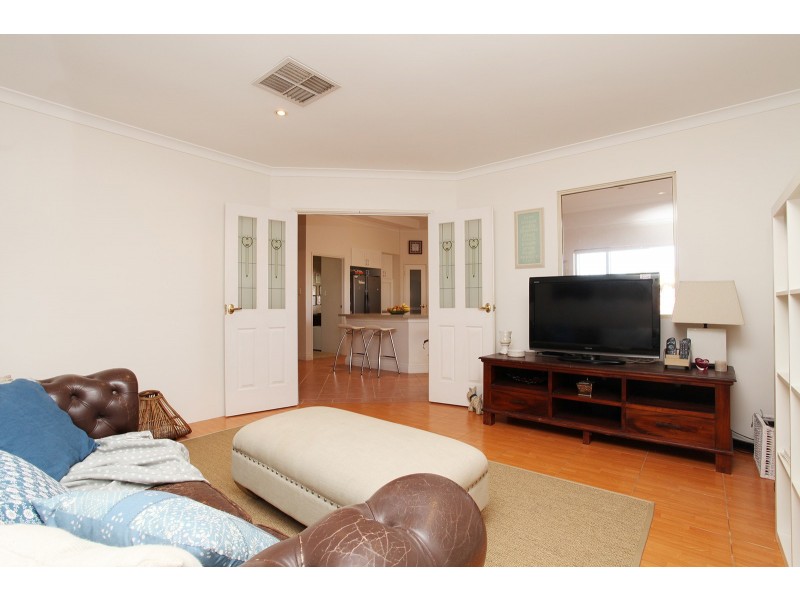 1 Ritz Way, Currambine WA 6028