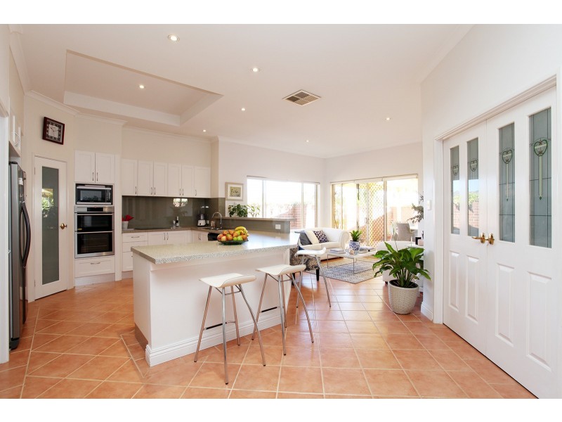 1 Ritz Way, Currambine WA 6028