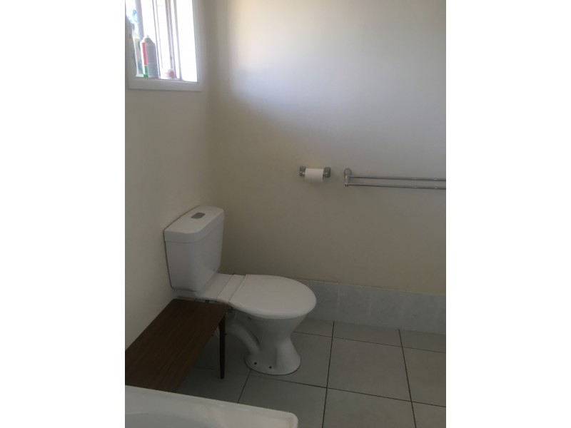 29 Edwards street, Flinders View QLD 4305