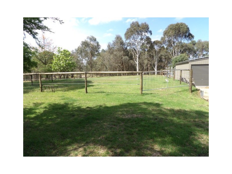 89 Brianderry, Bega NSW 2550