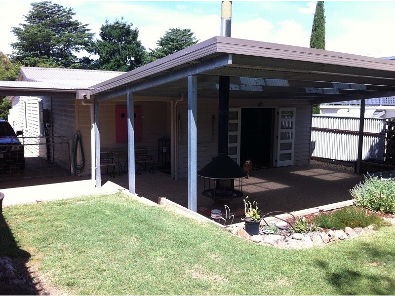 171 Kiewa Valley Highway, Tawonga VIC 3697