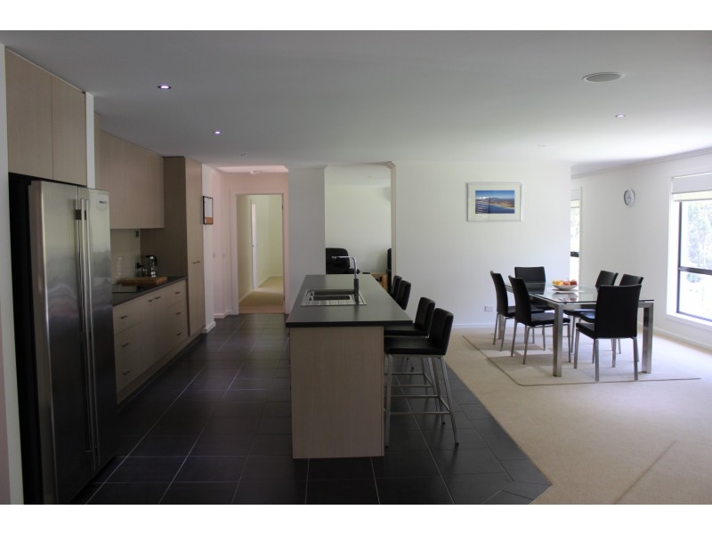 36 O’Donnell Drive, Lakes Entrance VIC 3909