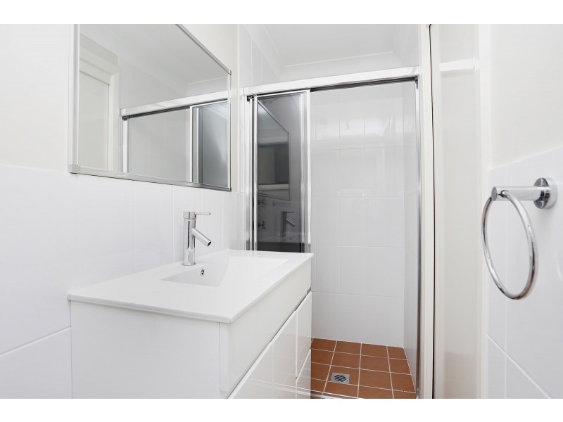 15 Vaucluse Place, Glen Alpine NSW 2560