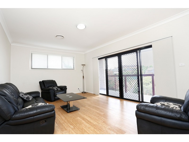 15 Vaucluse Place, Glen Alpine NSW 2560