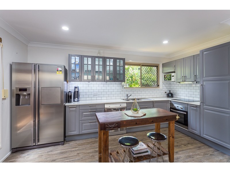 193 Cane Street, Redland Bay QLD 4165