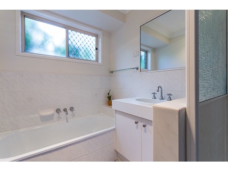 193 Cane Street, Redland Bay QLD 4165