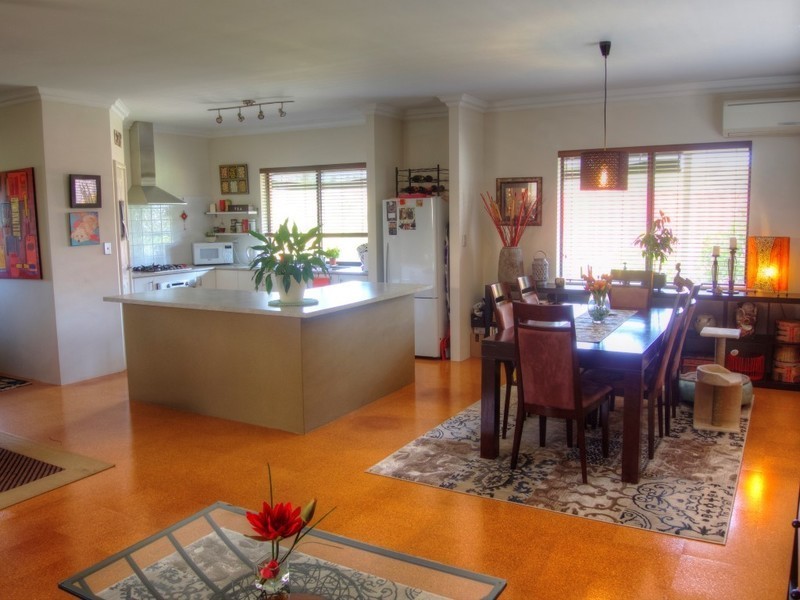 35 Barip Place, Oakford WA 6121