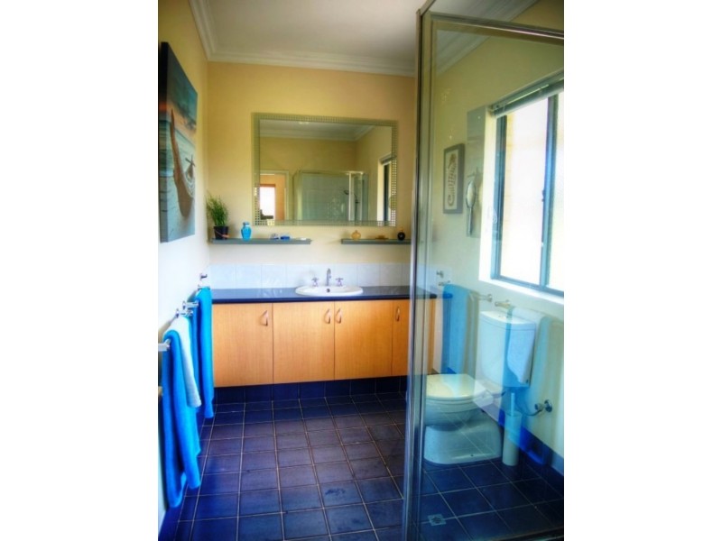 35 Barip Place, Oakford WA 6121