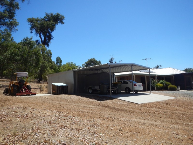 5 Richmond Road, Gidgegannup WA 6083