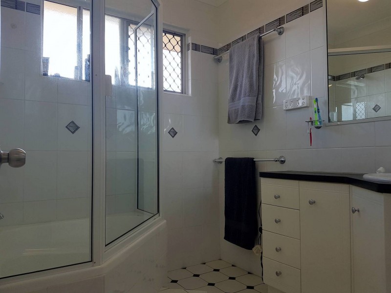 17 Sonata Place, Kirwan QLD 4817