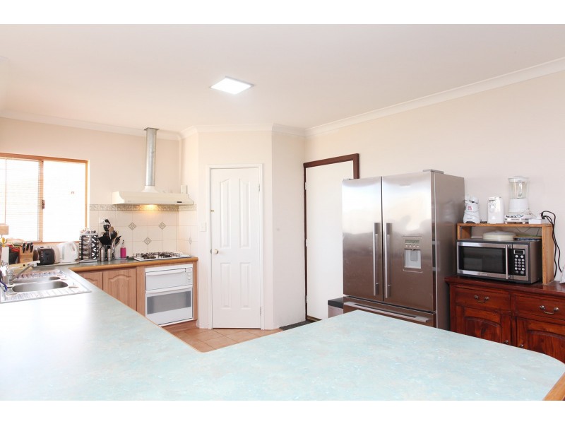 9 Pinto Close, Eaton WA 6232