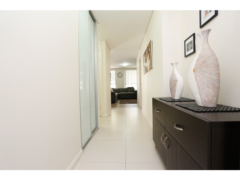 25/96-98 Nuwarra Road, Moorebank NSW 2170