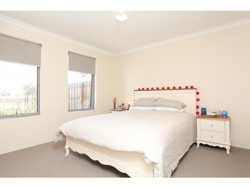 322 Banrock Drive, Ellenbrook WA 6069