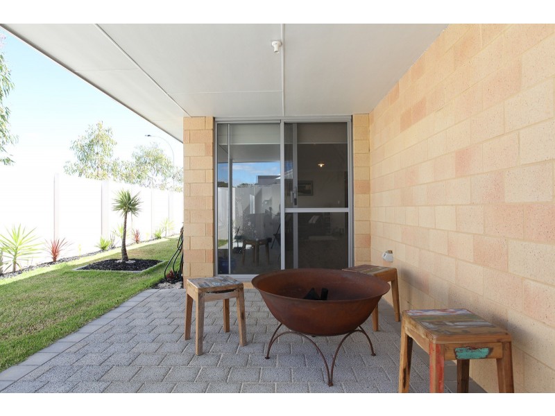 322 Banrock Drive, Ellenbrook WA 6069