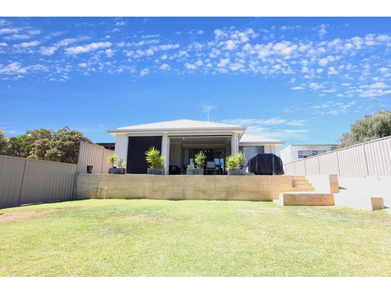 14 Maranel St, Falcon WA 6210
