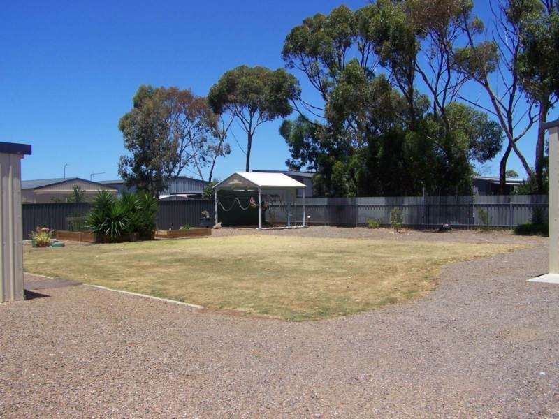 21 Natasha Drive, Poonindie SA 5607