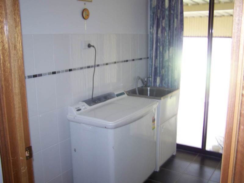 21 Natasha Drive, Poonindie SA 5607