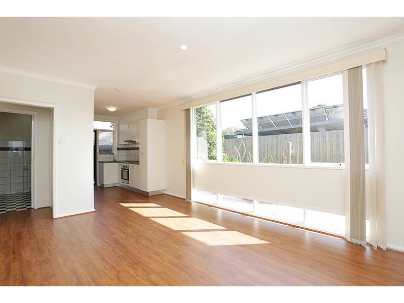 6/14 Manly St, Werribee VIC 3030