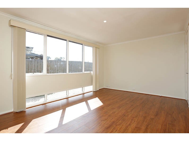 6/14 Manly St, Werribee VIC 3030