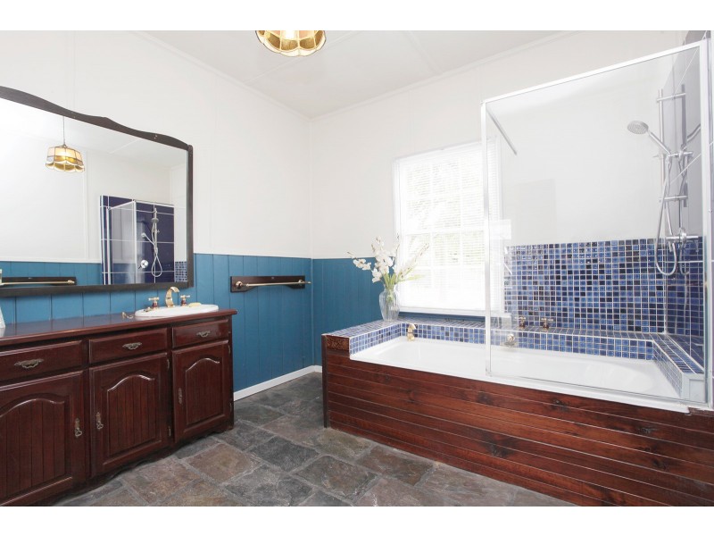 17 William St, Lismore VIC 3324