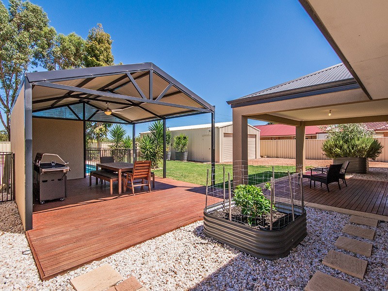 83 Midsummer Circle, Pinjarra WA 6208