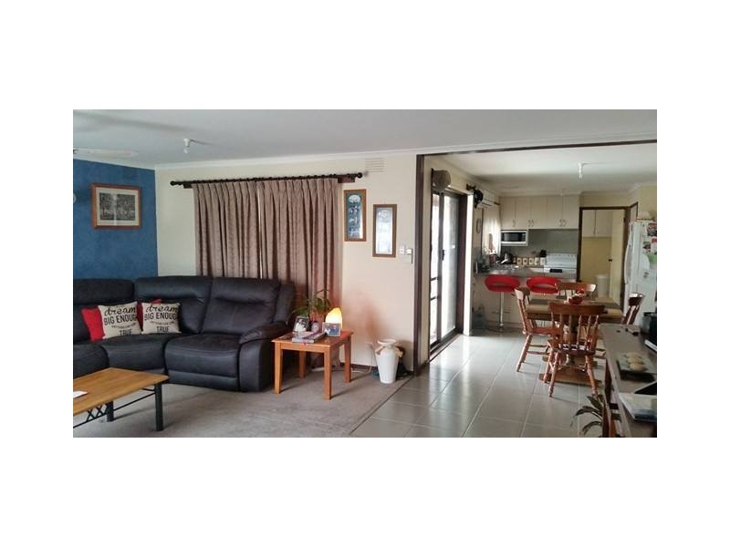 30 Traralgon/Maffra Road, Glengarry VIC 3854