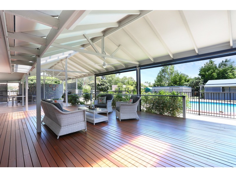 8 Woodroffe Street, Little Mountain QLD 4551