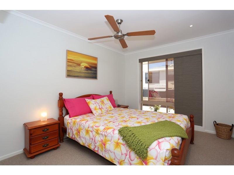 8 Woodroffe Street, Little Mountain QLD 4551