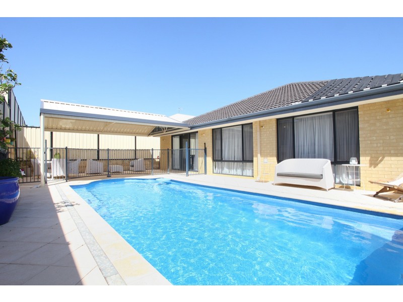 61 Homestead Drive, Clarkson WA 6030