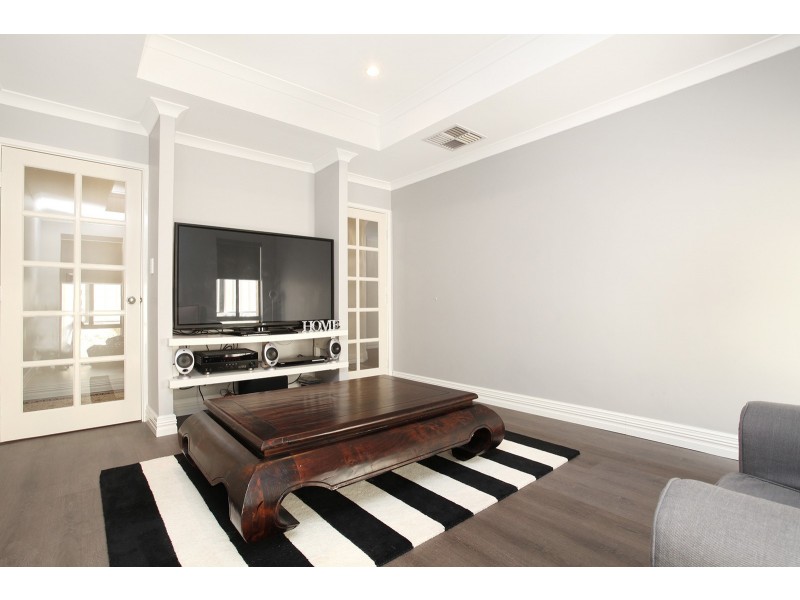 61 Homestead Drive, Clarkson WA 6030