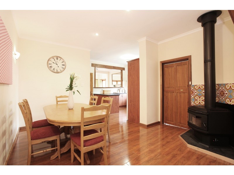 17 Wangary Terrace, Seaview Downs SA 5049