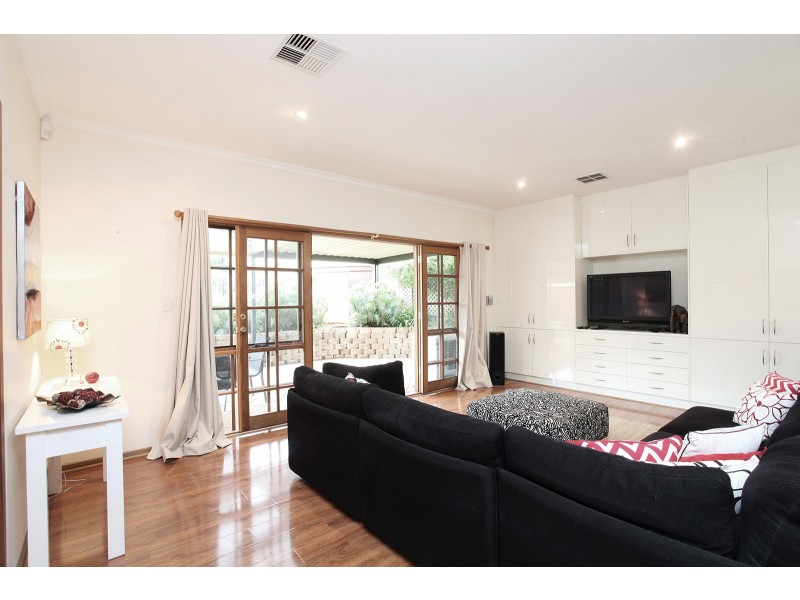 17 Wangary Terrace, Seaview Downs SA 5049
