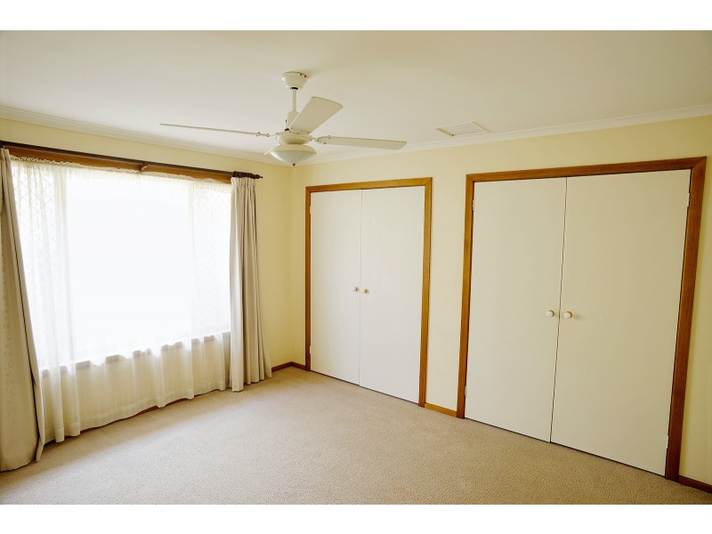 478 Schaefer Street, Lavington NSW 2641