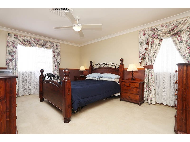 32 Denis Winston Drive, Doonside NSW 2767