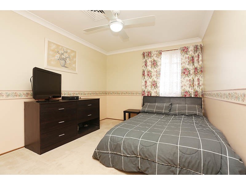 32 Denis Winston Drive, Doonside NSW 2767