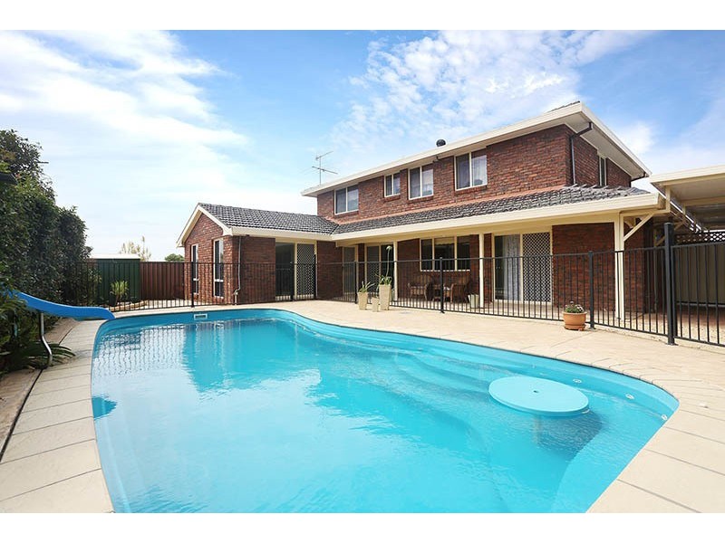 32 Denis Winston Drive, Doonside NSW 2767