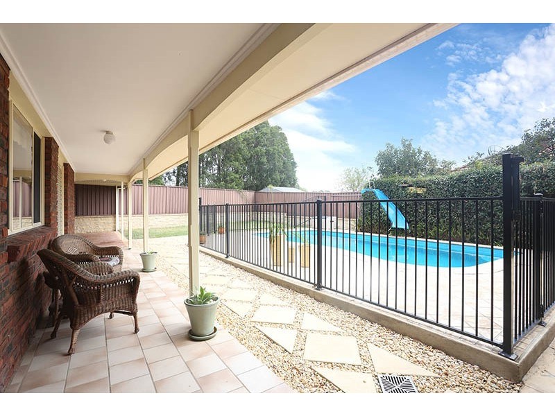 32 Denis Winston Drive, Doonside NSW 2767