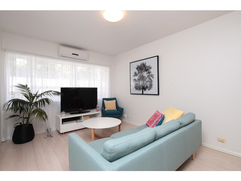 2/61 Park Road, Wooloowin QLD 4030