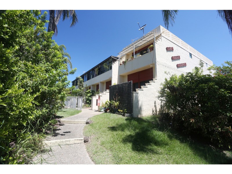 3/10 Duet Drive, Mermaid Waters QLD 4218