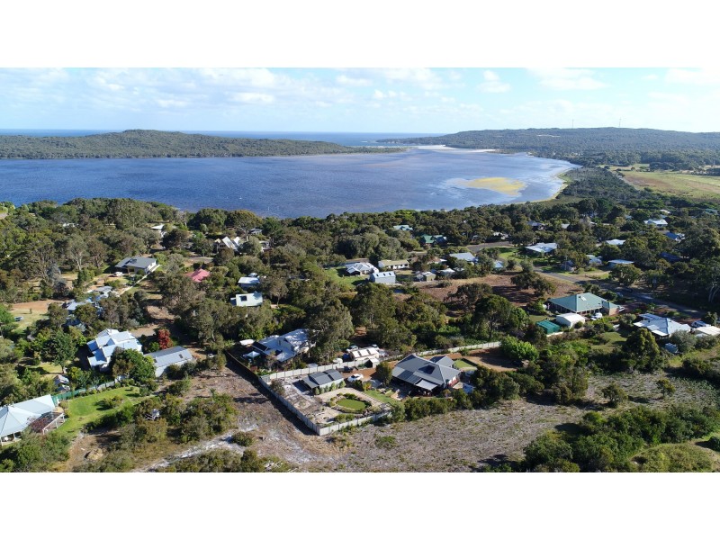 7B Marlow Road, Ocean Beach WA 6333