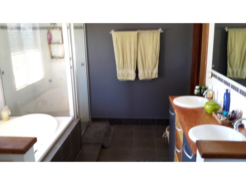 7B Marlow Road, Ocean Beach WA 6333